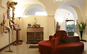Hotel Albergo Santa Chiara Rome Italy